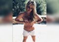 Britney Spears Marks retorna ao Instagram com reminiscência de topless e discurso bizarro sobre o tempo