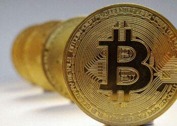 Câmara aprova projeto que regulamenta criptomoeda