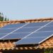 Uso de energia solar proporciona economia de até 98% na conta de luz