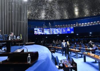 Senado aprova PL que facilita localização de doadores de medula óssea