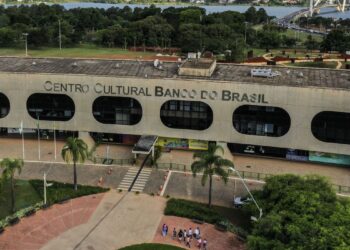 Transição diz que 50% das obras de saneamento estão paradas