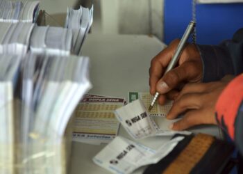 Mega-Sena sorteia nesta quinta-feira prêmio estimado em R$ 9 milhões