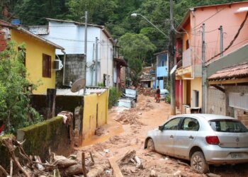 São Sebastião: verticalizar orla marítima pode gerar mais problemas 